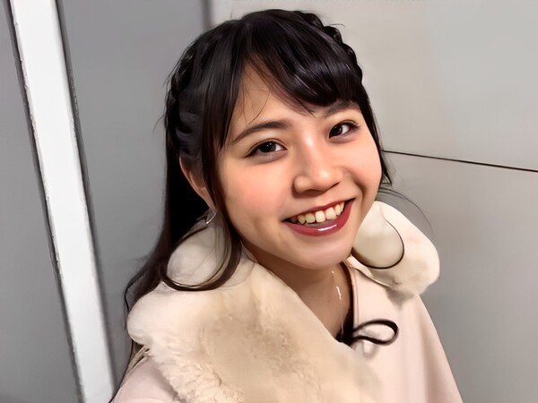 【童顔JDの隠れた性欲】「気持ち良すぎる…♡」ちっぱい女子大生が、アソコを舐められて火照ったカラダで騎乗位セルフピストン！ 童顔からは想像できない、エッチな腰使いで感じまくる！ 純粋そうな見た目とのギャップがたまらない♡
