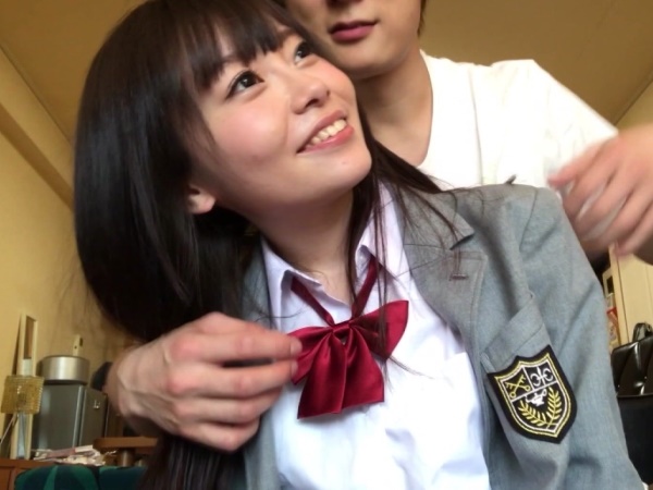 【清楚系JKの裏の顔】『もっと激しく…』制服を乱し、彼氏チ○ポに跨る淫乱美少女！イチャラブSEXで本性むき出し！清楚な顔して腰振りがエロすぎる！！