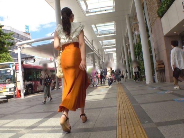 【高身長スレンダーお姉さんをナンパ即ハメ】「久しぶりで感度MAX…♡」173cm美脚お姉さんがご無沙汰マ○コで悶絶！手マンでビシャビシャ潮吹き＆極太チンポにガチイキ連発！