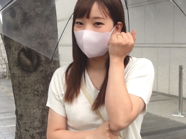 【童顔妻の裏の顔】『旦那じゃ物足りないの…』不満爆発の若妻が不倫セックスで本性解放！責められても、責めてもイキまくるSとMの両刀使いに首絞めファックで大絶頂！！