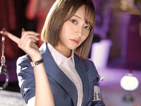 【近未来の性警察】溜め込んだ精子は犯罪！？ドS女執行官が違反者のチ●ポを強制管理！溜め込んだザーメンを一滴残らず搾り取る！