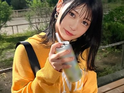 【関西弁バニーちゃんの淫乱乱交パーティー】21歳の美巨乳娘がおじさんチ●ポにメロメロ！性欲全開でイキまくり、悶絶絶頂の連続！エロカワバニーが乱れまくる激アツSEX☆♡