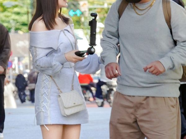 【街角逆ナン】素人男性をフェラ＆手コキ＆足コキでイカせ我慢させるドSプレイ！射精寸前で焦らしまくる小悪魔系女子のご褒美責め♡